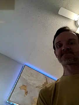 Drewpackn8 online show from May 21, 3:15 am