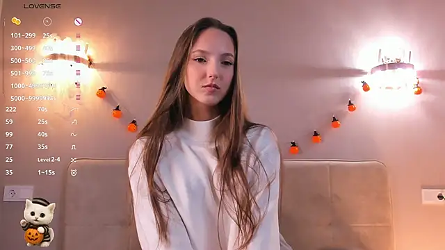 PetraBawden online show from October 30, 8:38 am