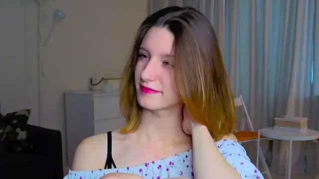 Fellissa online show from October 1, 4:17 am