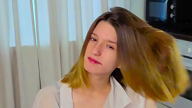 Fellissa online show from September 26, 4:10 am
