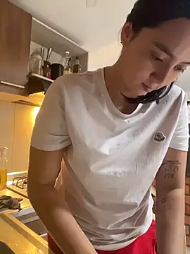 karla nill online show from March 8, 4:55 pm