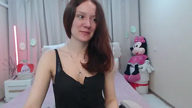 BarbaraStily online show from April 8, 7:10 am