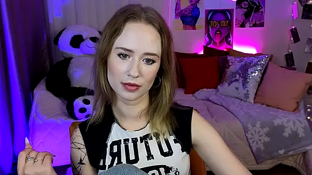 SashaBrooks online show from September 12, 6:37 pm