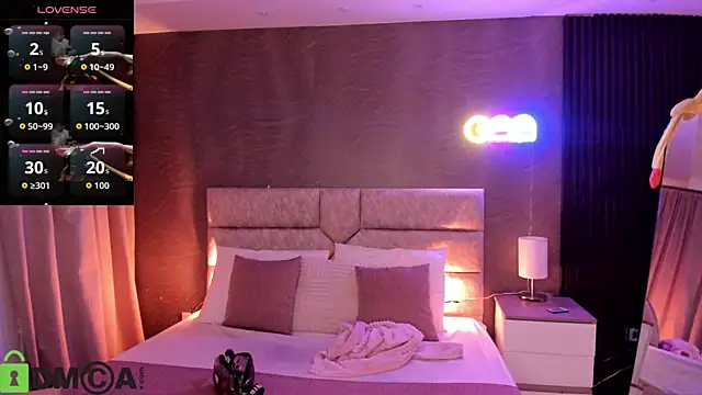 Cristal  adams online show from April 10, 12:11 pm