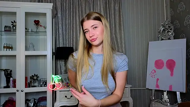 AnneFoxy online show from November 18, 7:42 am