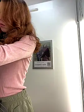 Lily  Belle online show from October 4, 12:22 pm
