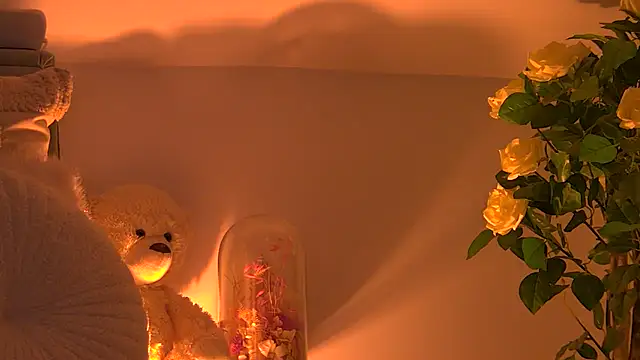 AngeliqueSkye online show from November 12, 4:21 am