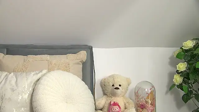 AngeliqueSkye online show from October 23, 7:36 am