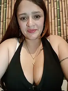 hanna-a online show from May 15, 8:11 pm