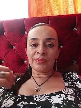 Samantha Sullivan  online show from May 19, 9:22 pm