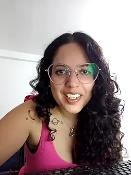 babyluna939 online show from May 4, 8:34 pm