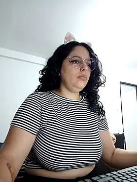 babyluna939 online show from April 8, 12:24 am