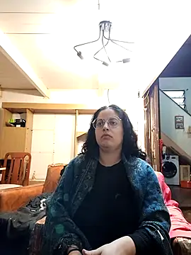 Snapshot of babyluna939 chatting on October 27, 9:20 pm babyluna939 online show from October 27, 9:20 pm