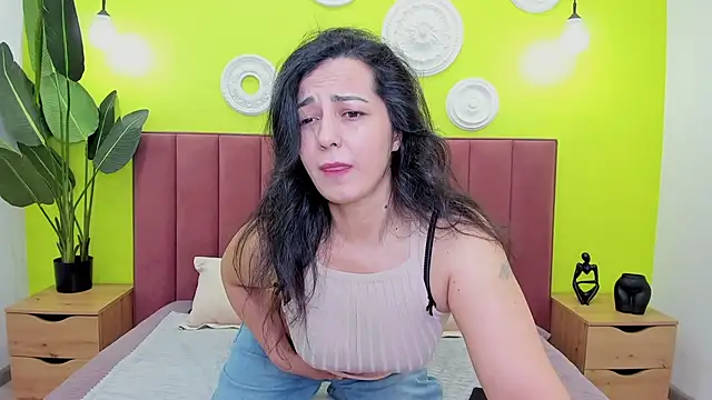 Linda Insatiable online show from May 8, 1:53 am