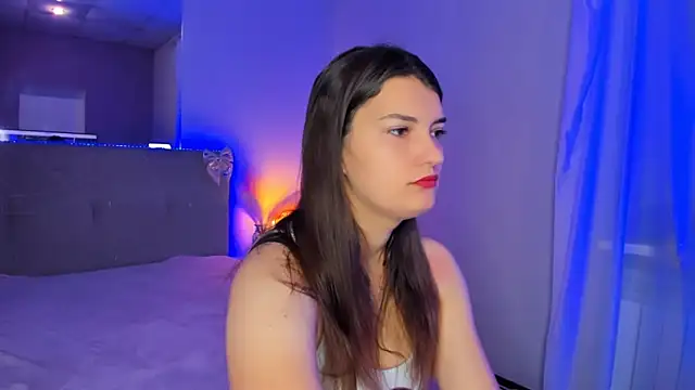 Laura Leee online show from May 23, 5:06 am