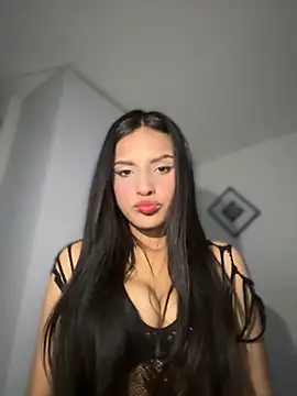 Dulceeany online show from November 17, 2:56 am