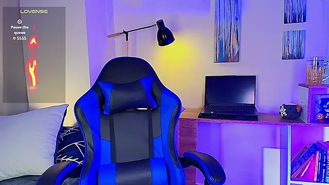 aron wi online show from December 19, 10:40 am