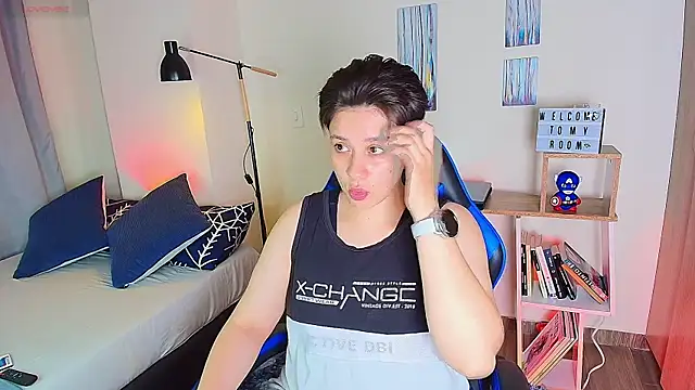 aron wi online show from January 13, 4:00 pm