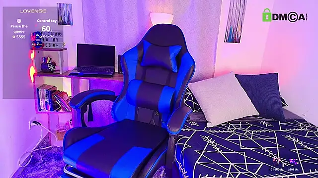 aron wi online show from October 30, 10:38 am