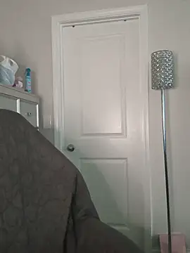 butterflybootyy online show from May 25, 12:37 pm