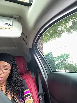 butterflybootyy online show from May 31, 7:04 pm
