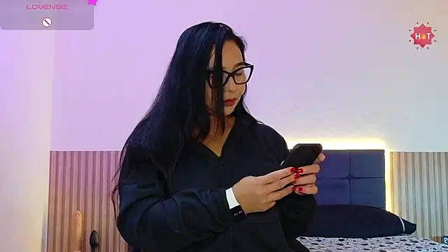 DIOSA-HOT online show from May 10, 10:50 am