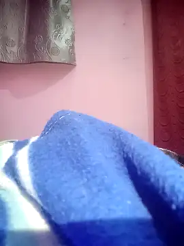 HorneyWestern69 online show from December 16, 8:26 pm