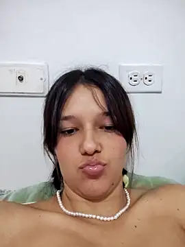 Snapshot of _Denis_sweet chatting on October 18, 3:20 am Denis sweet online show from October 18, 3:20 am