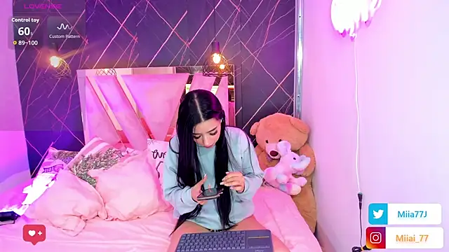 Miia77  online show from December 22, 2:58 am