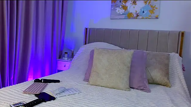 GraceCarther online show from December 2, 7:05 pm