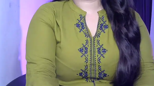Cute-Ayesha online show from September 30, 7:47 am