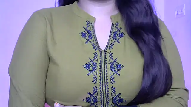 Cute-Ayesha online show from October 4, 8:31 am