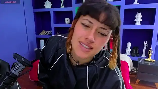  sharlotte777 online show from October 11, 2:42 pm