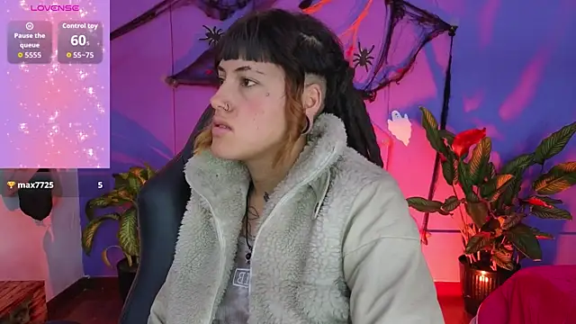  sharlotte777 online show from November 1, 3:27 pm