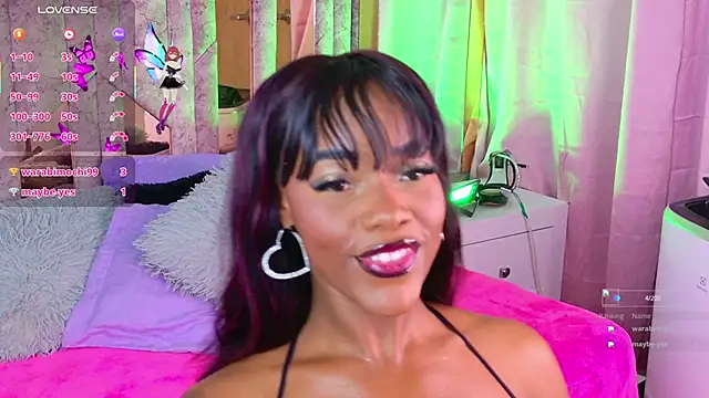 SarahBrunet online show from October 14, 12:41 pm