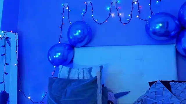 Charlotte11-11 online show from December 17, 2:54 pm