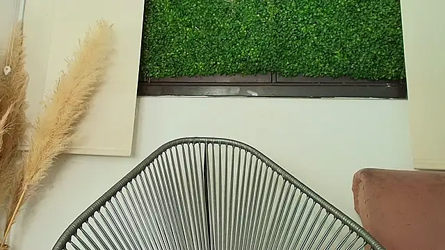 natalia aguirre1 online show from February 13, 12:29 pm