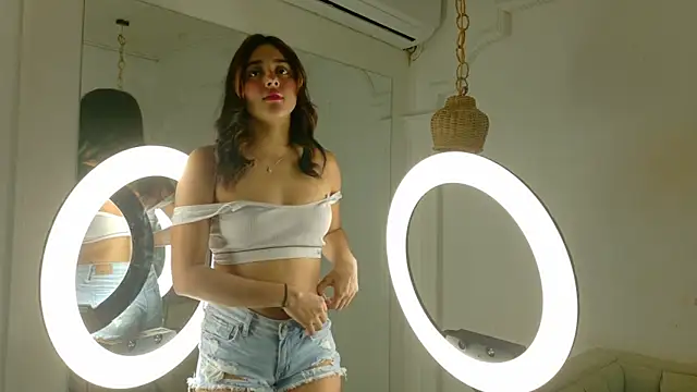 natalia aguirre1 online show from March 14, 4:08 pm