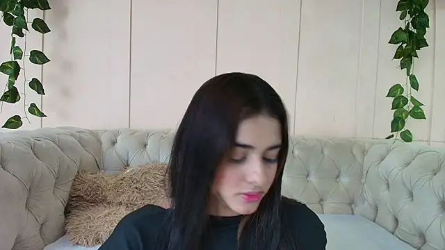 natalia aguirre1 online show from March 30, 7:13 pm