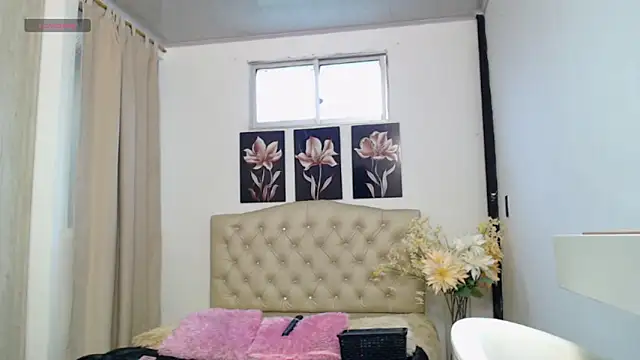 abigail f00x online show from December 19, 12:30 pm