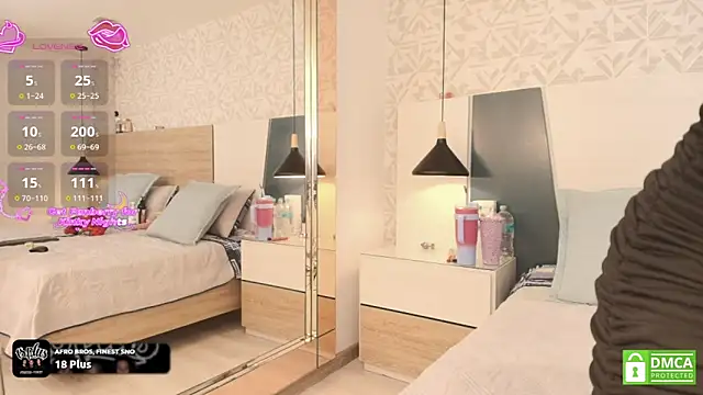 Megansttein  online show from November 21, 9:06 pm