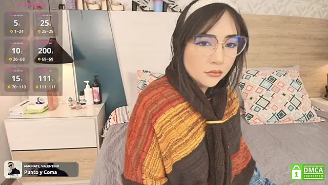 Megansttein  online show from December 22, 8:01 pm