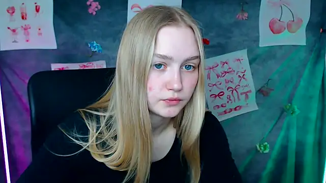 MademoiselleCl online show from April 1, 12:17 pm