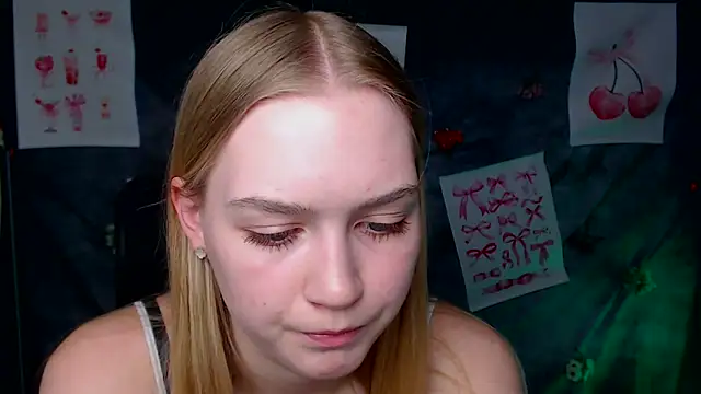 MademoiselleCl online show from April 14, 6:19 pm