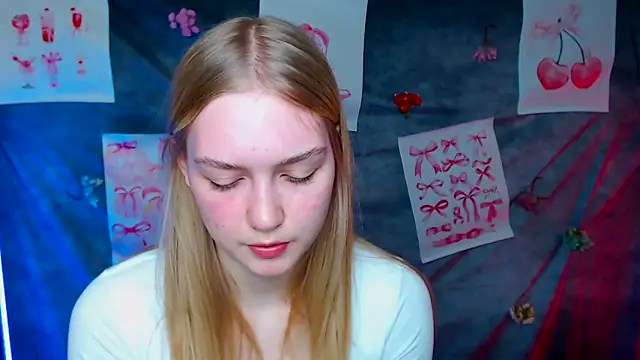 MademoiselleCl online show from March 26, 1:13 pm