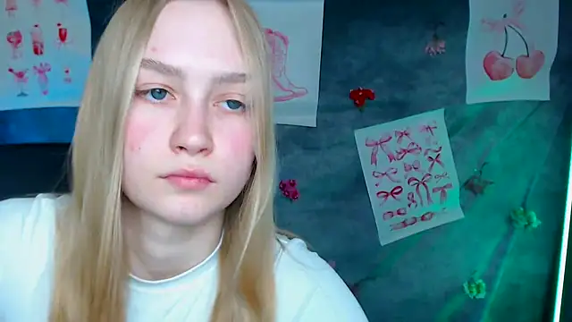 MademoiselleCl online show from April 3, 12:14 pm