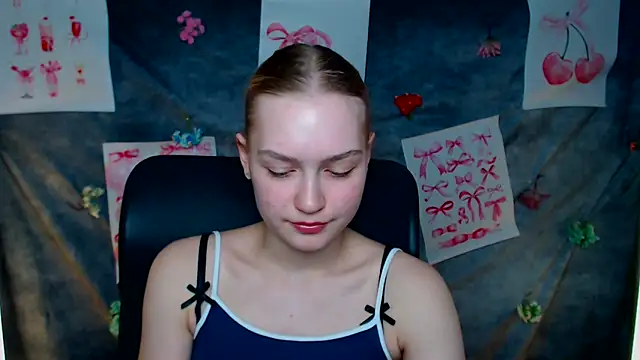 MademoiselleCl online show from April 6, 12:28 pm