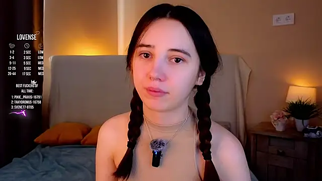 Snapshot of GillianDowdey chatting on September 20, 2:54 am GillianDowdey online show from September 20, 2:54 am