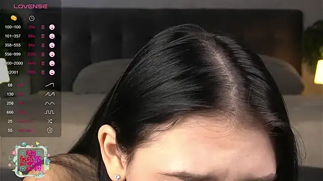 AislyEmbury online show from October 22, 6:07 am