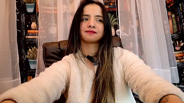 julietta   jackson online show from May 14, 12:05 am